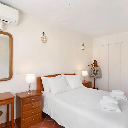 Lydika Gale (Albufeira)